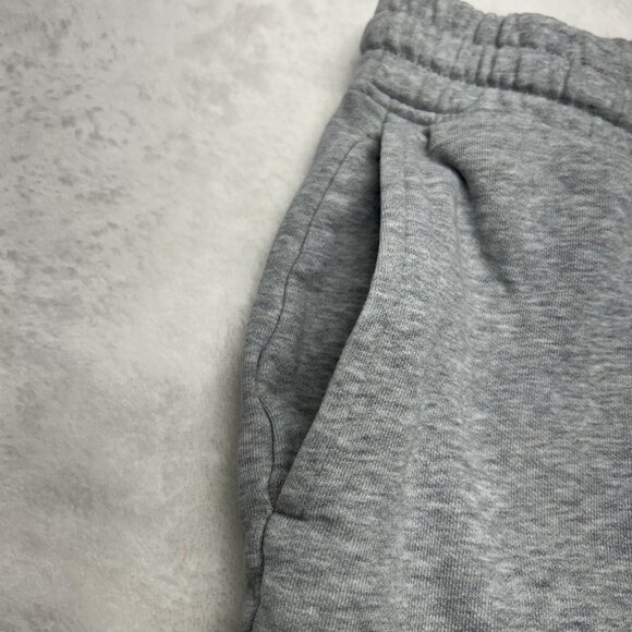 Gymshark Mens Gray Athletic Shorts M With Pockets & Drawstring - Picture 4 of 16